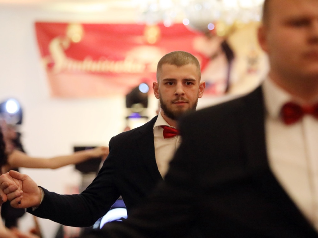 ZSSiB w okrojonym składzie, ale studniówka w tym roku musiała się odbyć [ZDJĘCIA]