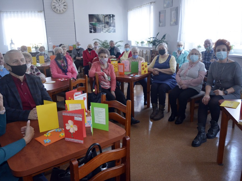 Szczęśliwe i aktywne babcie z Głogowa świętowały swój dzień w Cichej Przystani