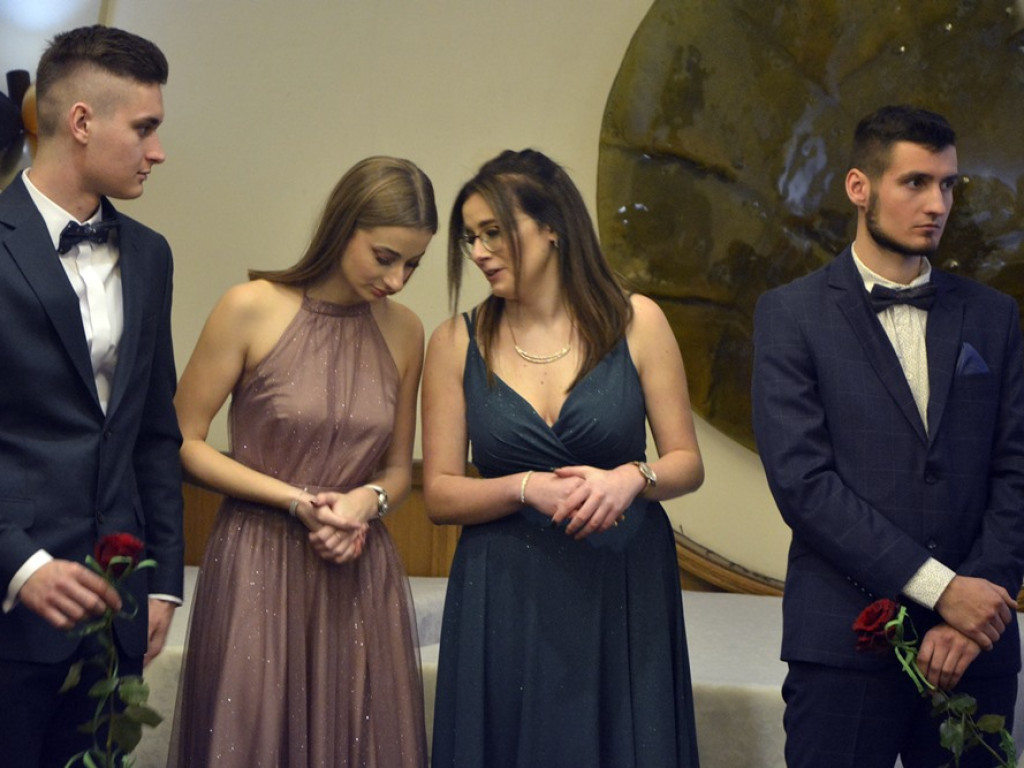 Tak się bawili maturzyści z popularnej Przyrodniczej [ZDJĘCIA]