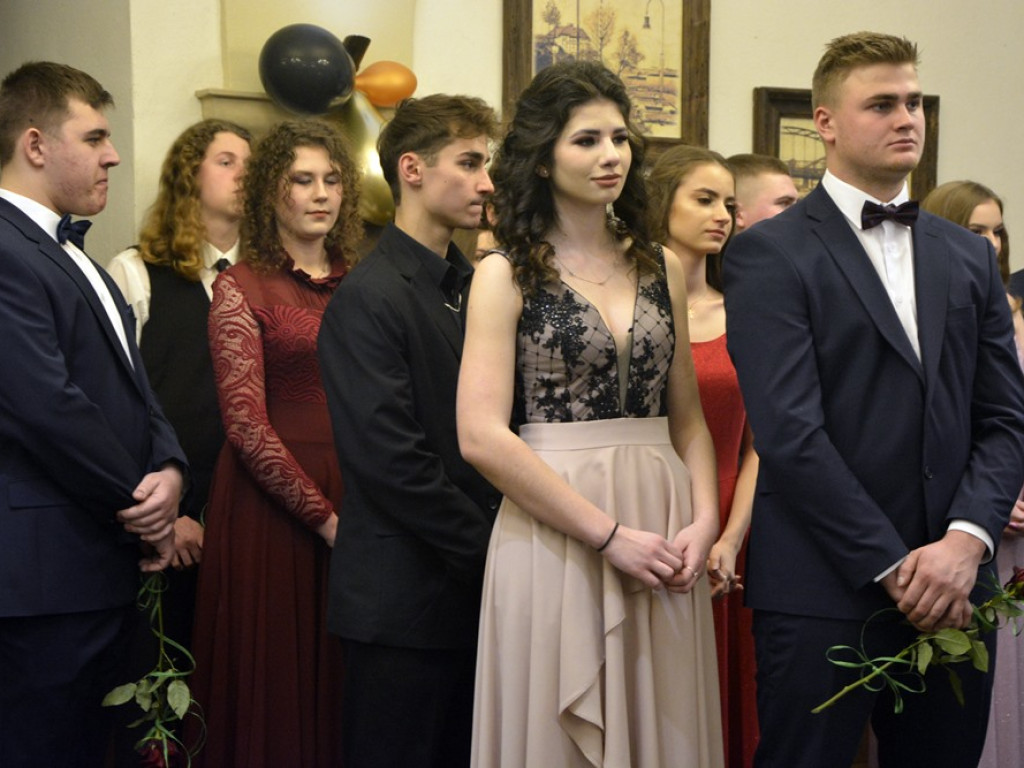 Tak się bawili maturzyści z popularnej Przyrodniczej [ZDJĘCIA]
