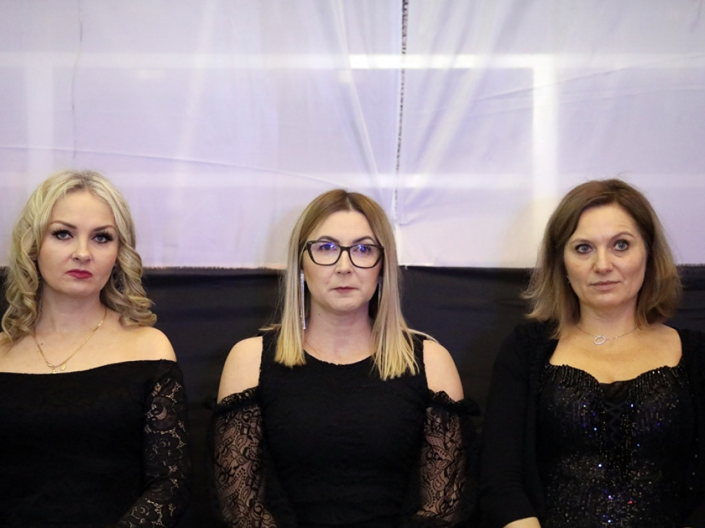 103 dni do matury! Studniówkowy bal uczniów I Liceum Ogólnokształcącego w Głogowie [ZDJĘCIA]