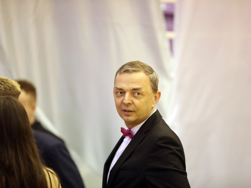 103 dni do matury! Studniówkowy bal uczniów I Liceum Ogólnokształcącego w Głogowie [ZDJĘCIA]