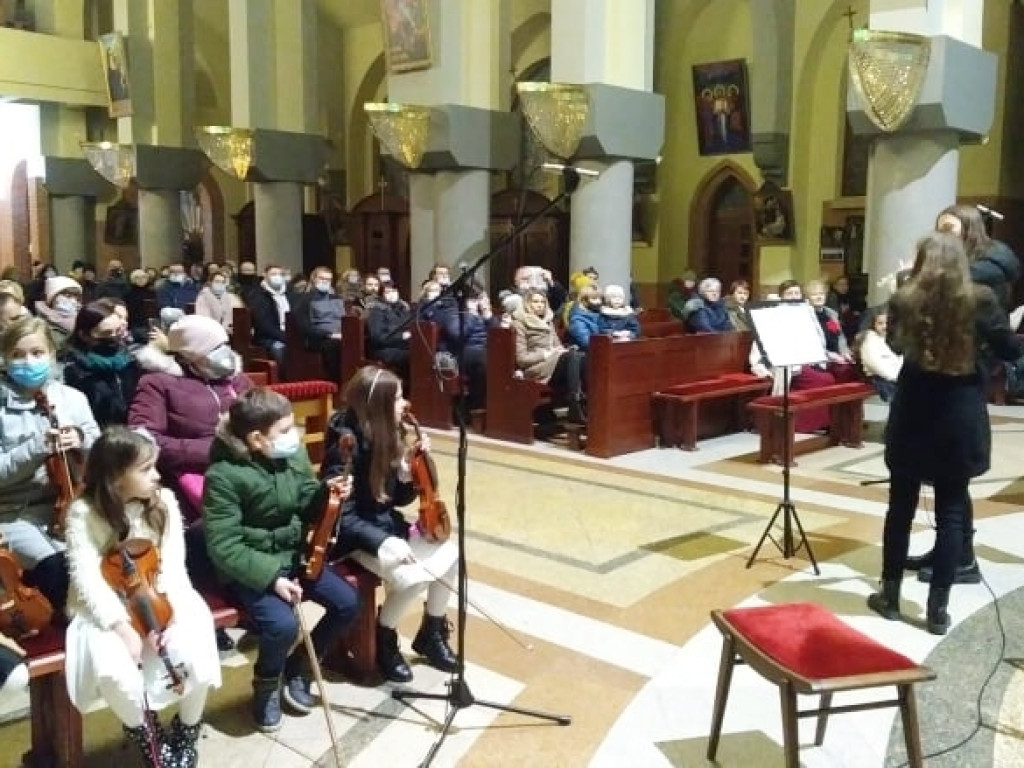 To był charytatywny koncert uczniów głogowskiej szkoły muzycznej [ZDJĘCIA]