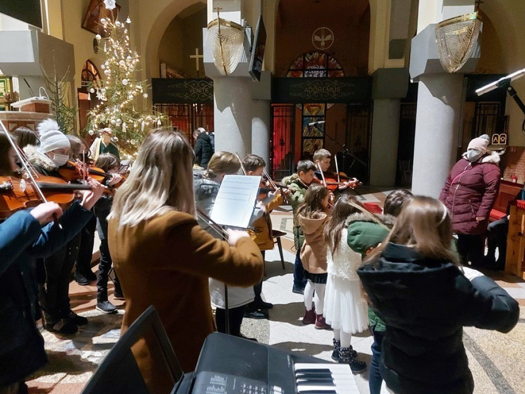 To był charytatywny koncert uczniów głogowskiej szkoły muzycznej [ZDJĘCIA]