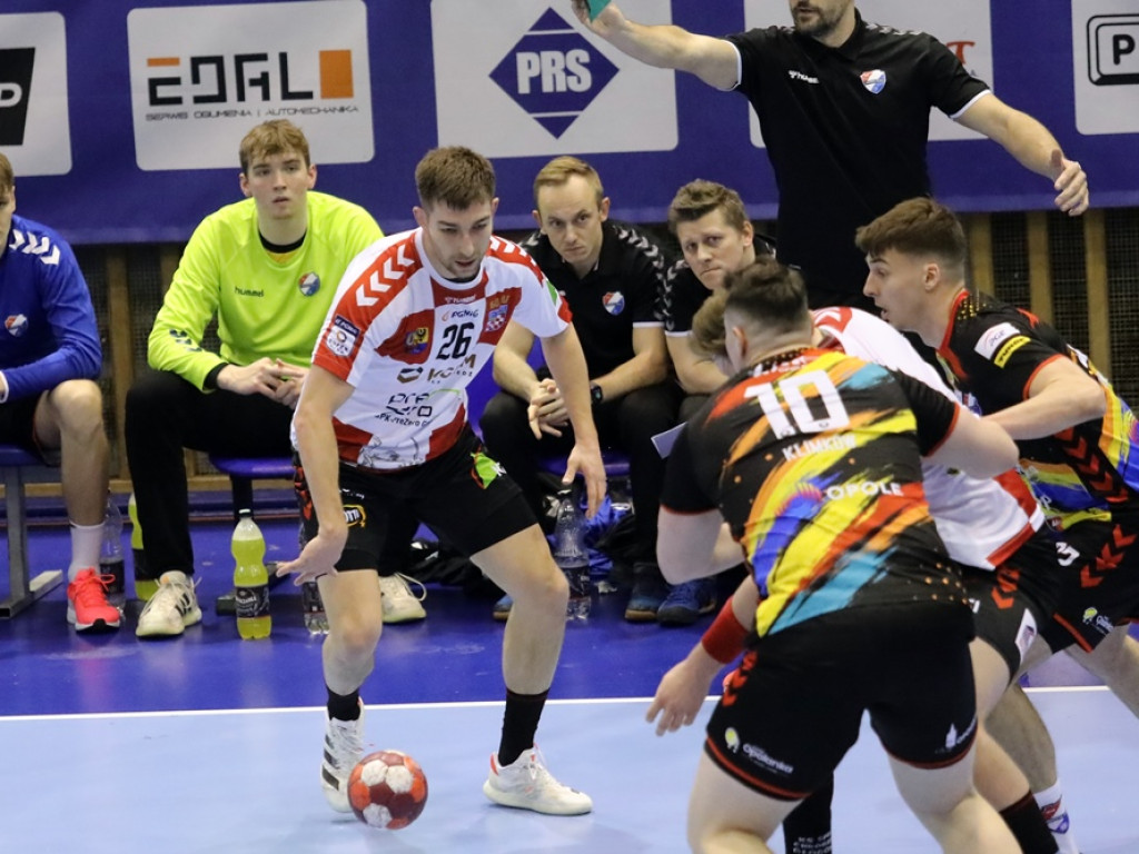 Gwardia dostała mocne lanie w Głogowie! Piękny mecz Chrobrego [ZDJĘCIA]
