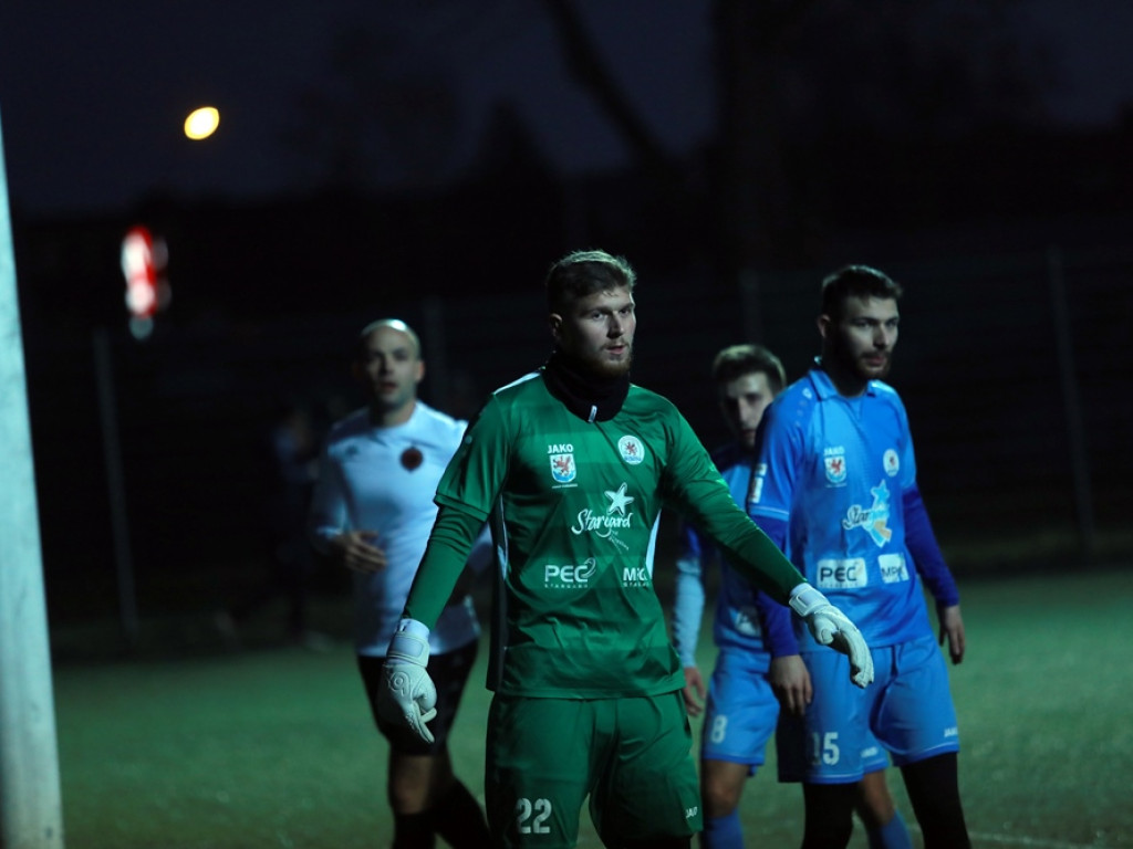Chrobry wygrał 6:0! Bohaterem sparingu Mateusz Machaj [ZDJĘCIA]