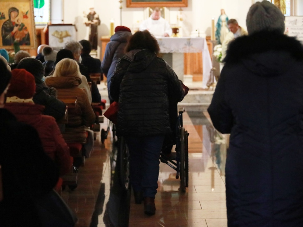 Dziś Światowy Dzień Chorego. Modlili się też w intencji służby zdrowia [ZDJĘCIA]