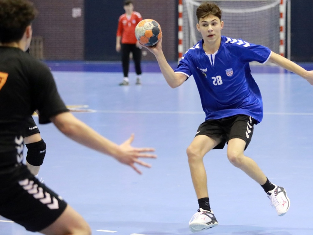 Porażka juniorów Chrobrego z Zagłębiem [ZDJĘCIA]