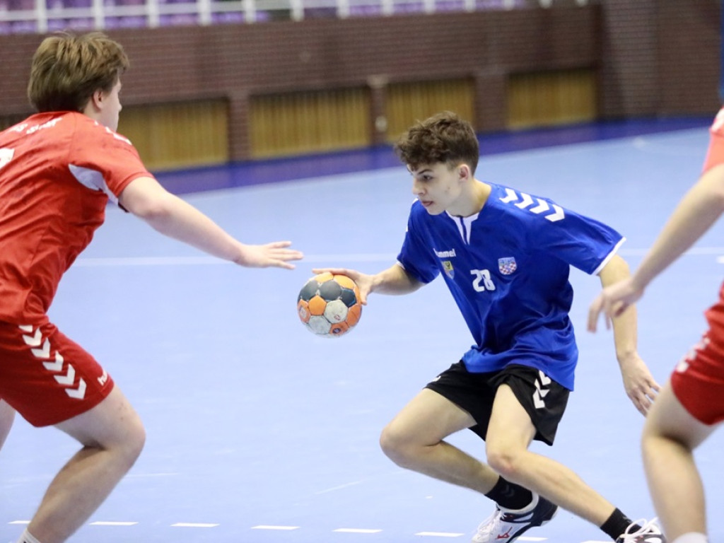 Słaby mecz juniorów młodszych. Śląsk Wrocław z punktami [ZDJĘCIA]