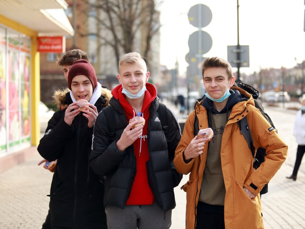 Tłusty Czwartek: Pączki od Społem i naszej redakcji