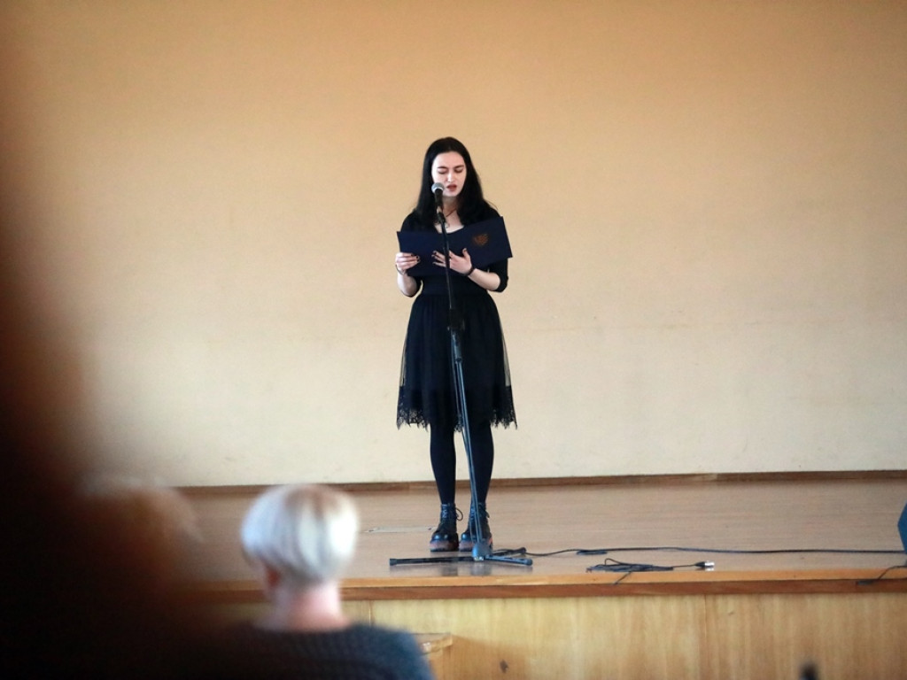 Upiekli ciasta i teraz zbierają pieniądze dla Ukrainy. Był też koncert [ZDJĘCIA]