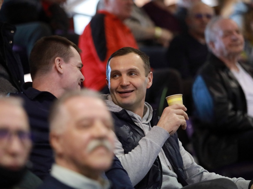 Co to był za mecz! Chrobry pokonał MMTS, kibice świętowali [ZDJĘCIA]