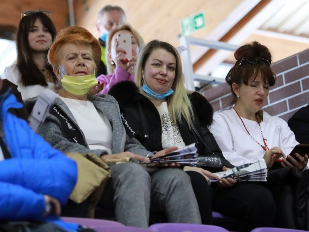Co to był za mecz! Chrobry pokonał MMTS, kibice świętowali [ZDJĘCIA]