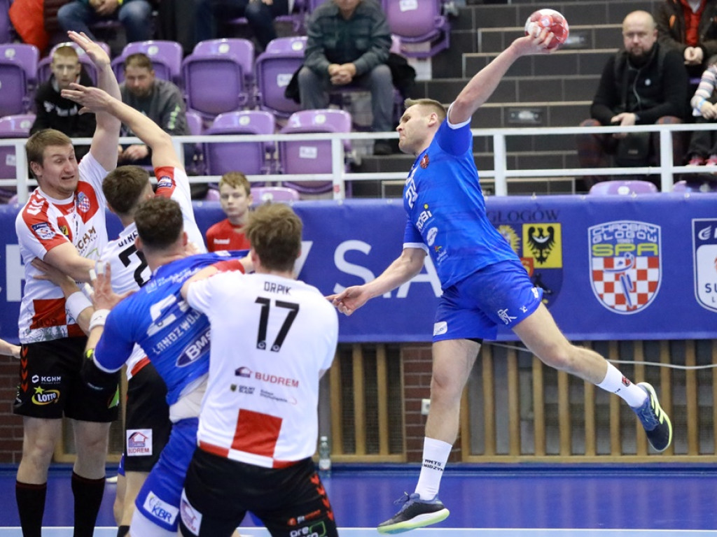 Co to był za mecz! Chrobry pokonał MMTS, kibice świętowali [ZDJĘCIA]