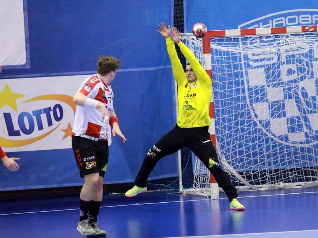 Co to był za mecz! Chrobry pokonał MMTS, kibice świętowali [ZDJĘCIA]