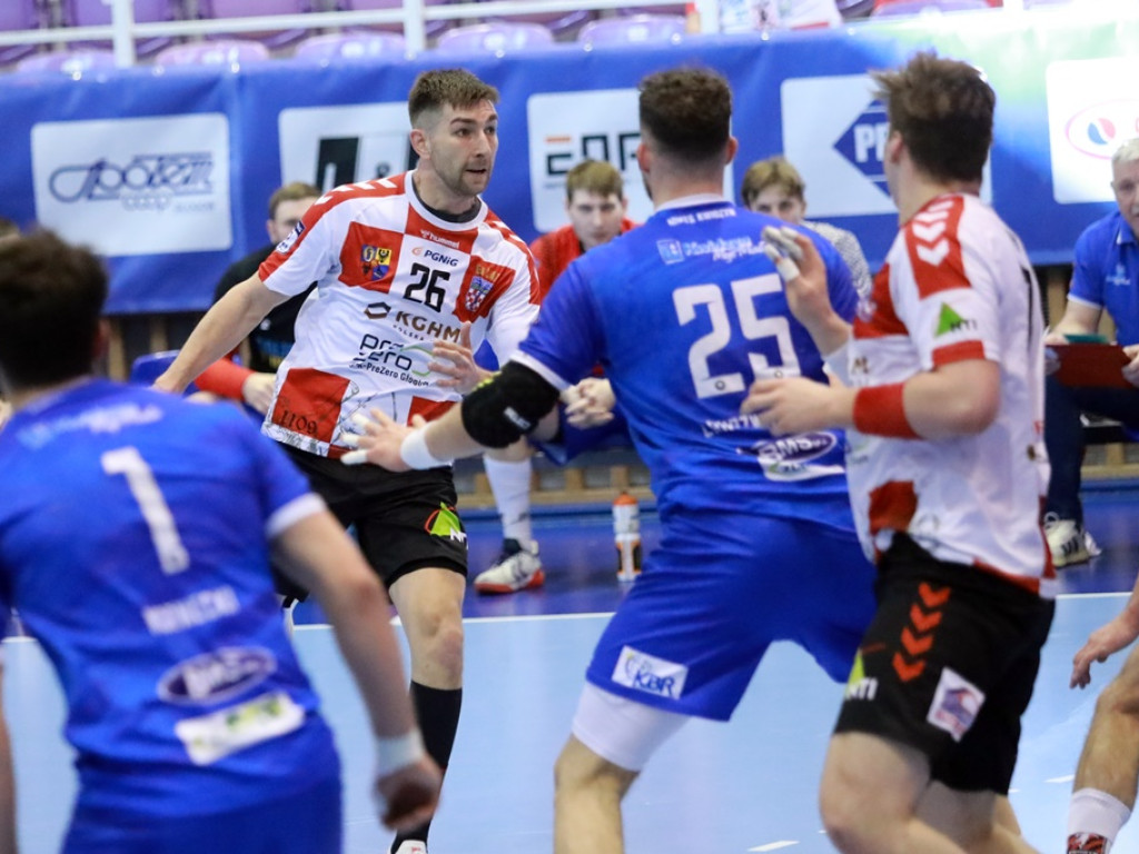 Co to był za mecz! Chrobry pokonał MMTS, kibice świętowali [ZDJĘCIA]