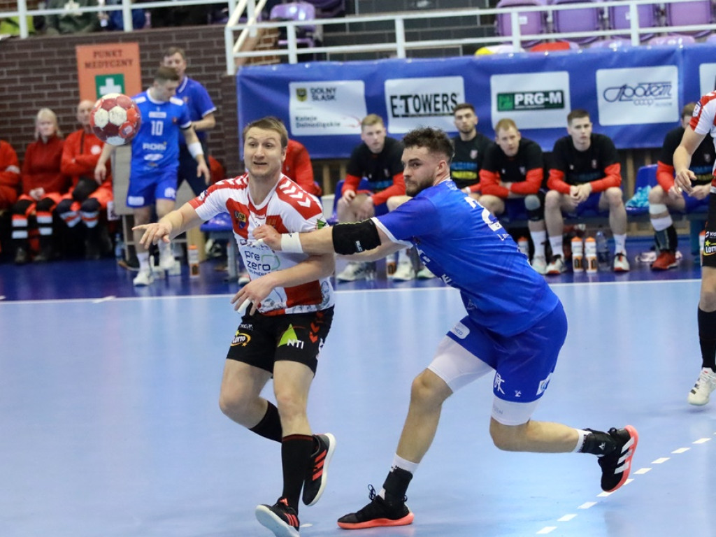 Co to był za mecz! Chrobry pokonał MMTS, kibice świętowali [ZDJĘCIA]