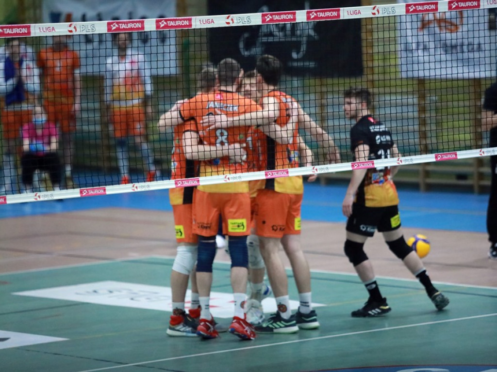 Punkty wyjechały z Głogowa. Porażka siatkarzy Chrobrego [ZDJĘCIA]