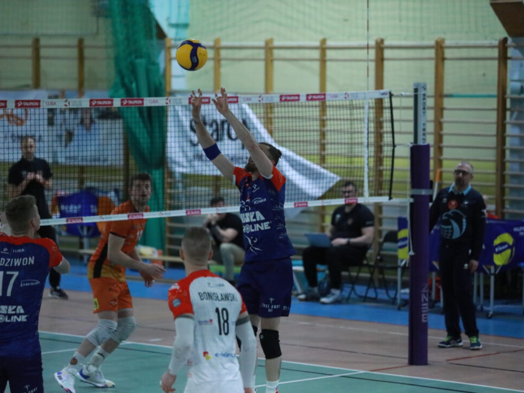 Punkty wyjechały z Głogowa. Porażka siatkarzy Chrobrego [ZDJĘCIA]
