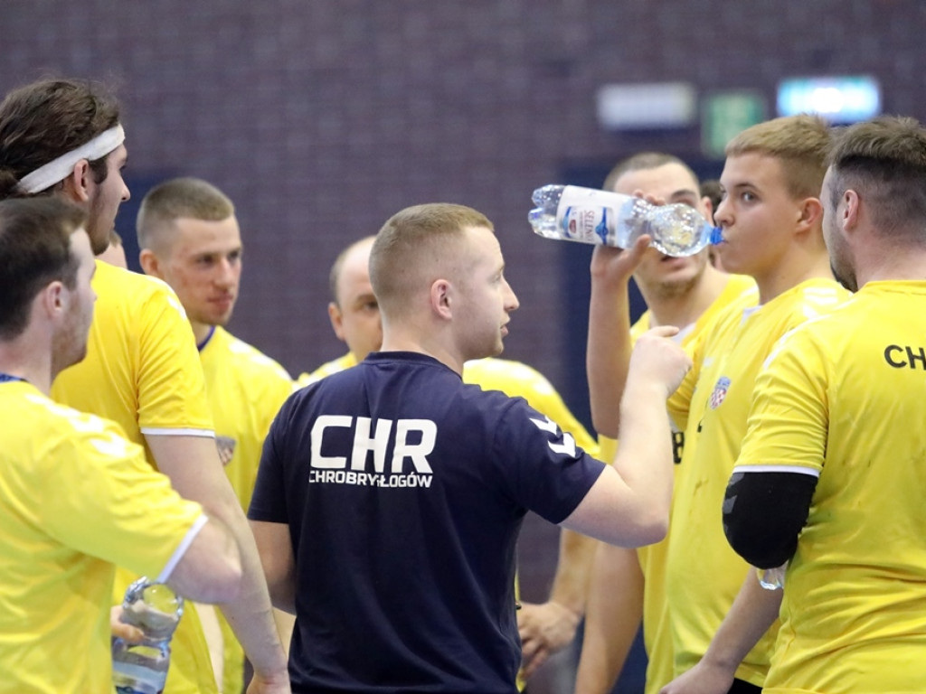 To były derby! Emocje na parkiecie i na trybunach. Zwycięstwo Chrobrego! [ZDJĘCIA]