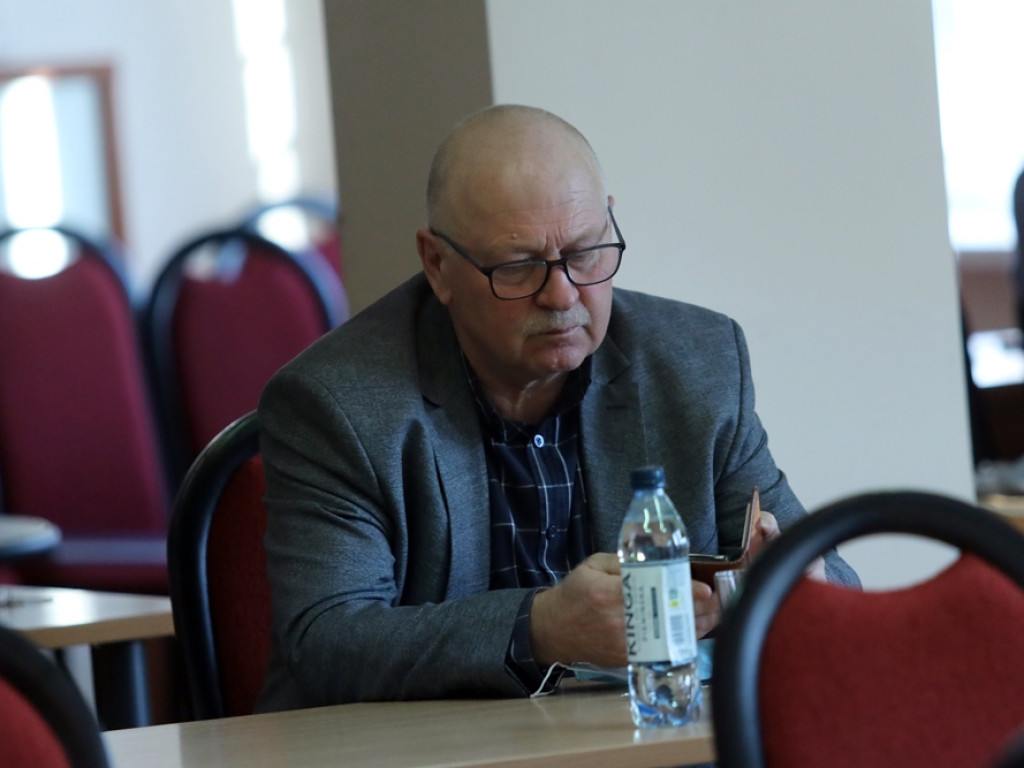 Radni złożyli wniosek o odwołanie starosty Jarosława Dudkowiaka [ZDJĘCIA]