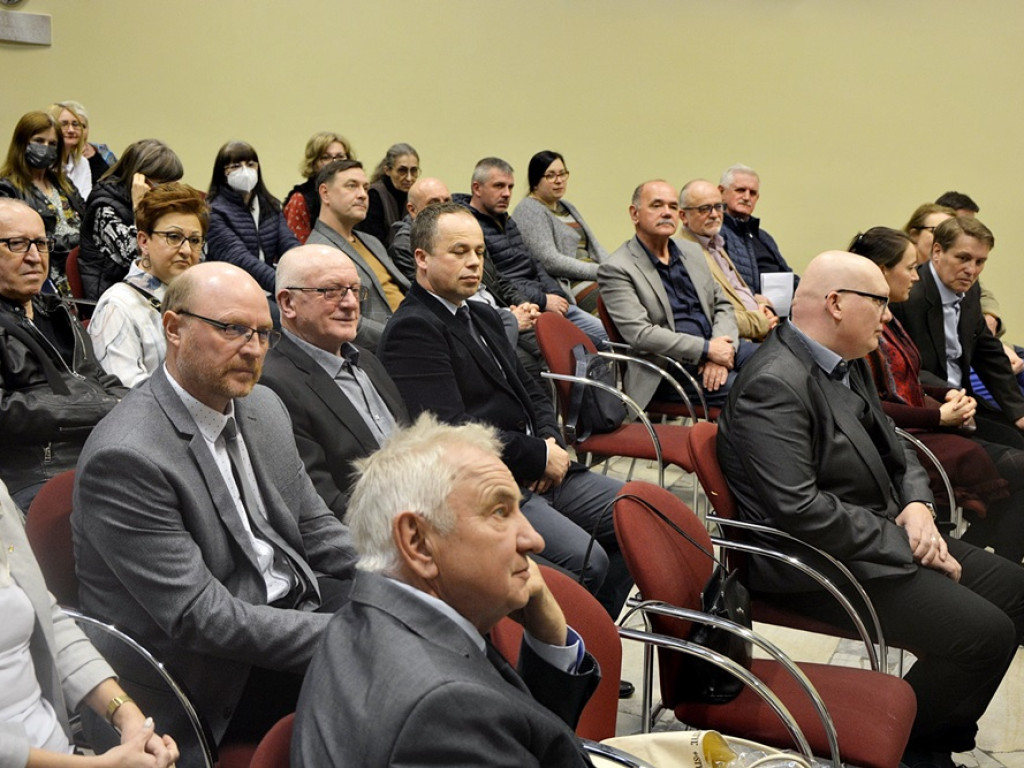 Sekretne życie pszczół i bartników. Taka wystawa w głogowskim muzeum [ZDJĘCIA]