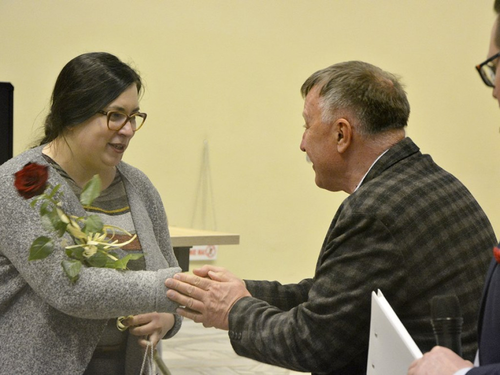 Sekretne życie pszczół i bartników. Taka wystawa w głogowskim muzeum [ZDJĘCIA]