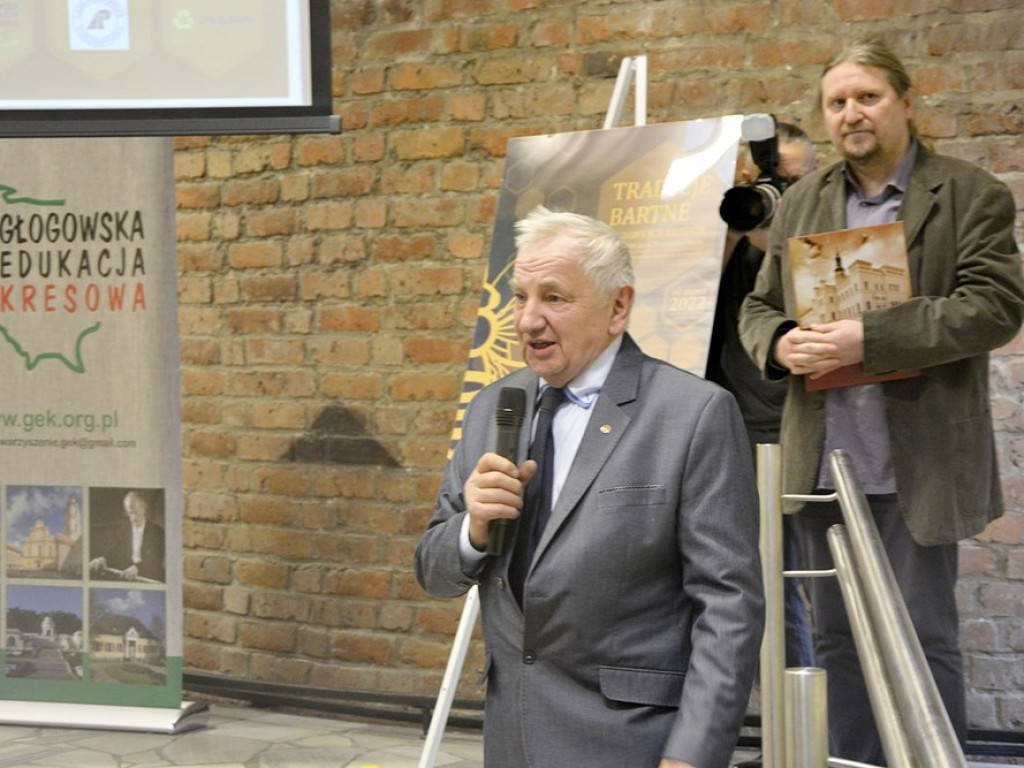 Sekretne życie pszczół i bartników. Taka wystawa w głogowskim muzeum [ZDJĘCIA]