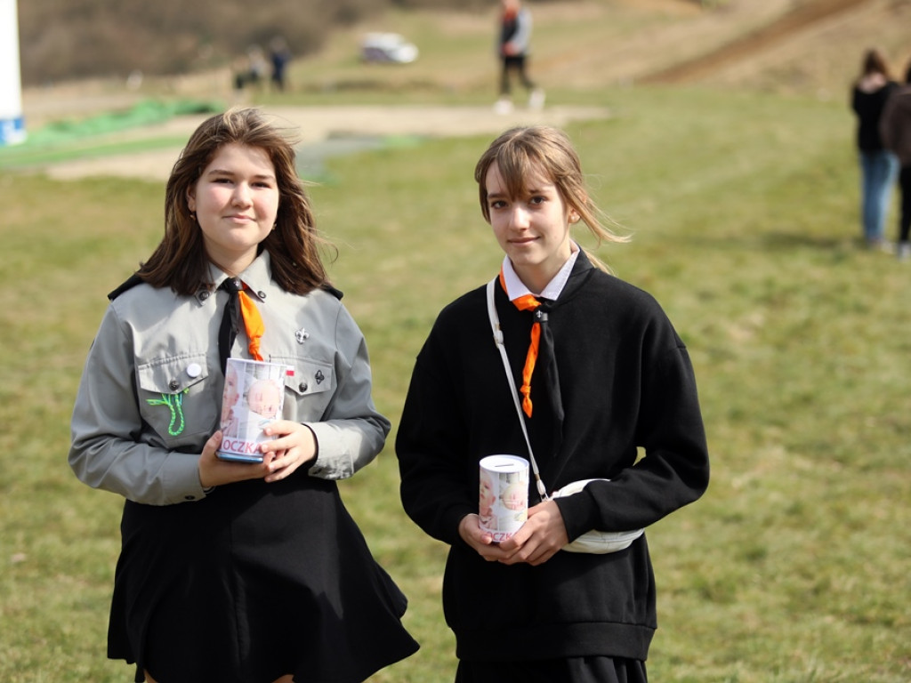 Ryk silników słychać z daleka. Trwa inauguracja mistrzostw Polski na Górkowie [ZDJĘCIA]