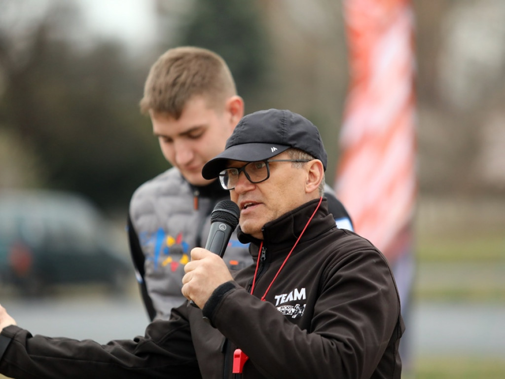 Dzieci, rodzice i dziadkowie na bulwarze. Górski: Bieg to najprostsza forma ruchu [ZDJĘCIA]