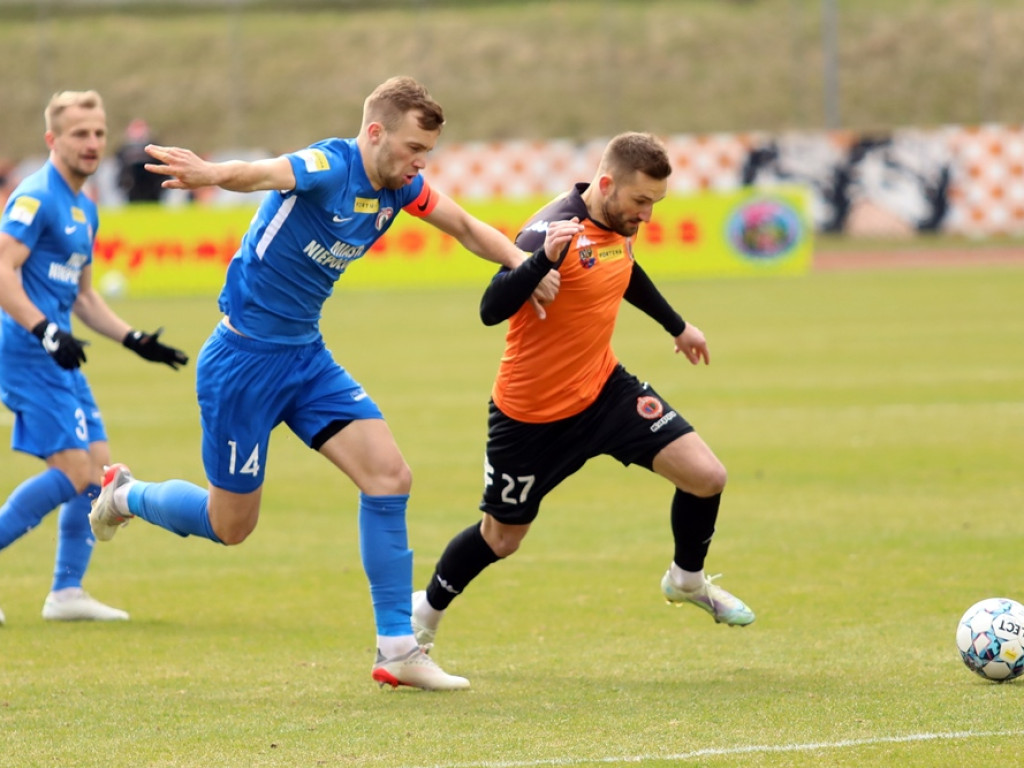 Tylko remis! Chrobry prowadził już z Puszczą... 2:0, ale rywal wyrównał w końcówce [ZDJĘCIA]