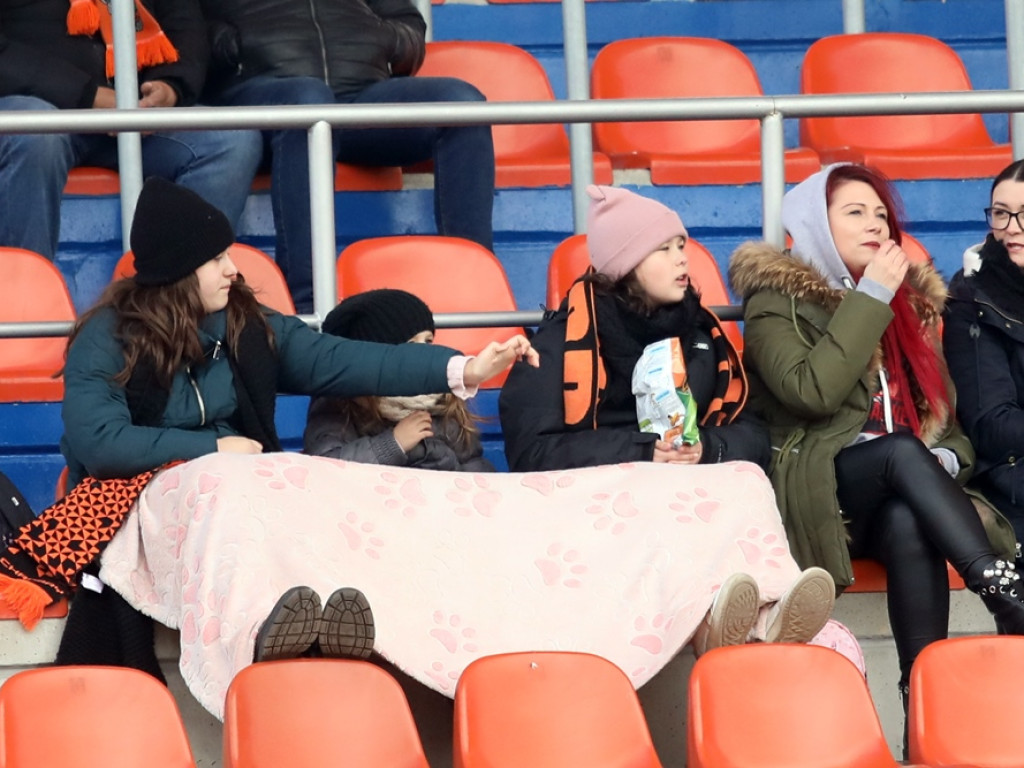 Tylko remis! Chrobry prowadził już z Puszczą... 2:0, ale rywal wyrównał w końcówce [ZDJĘCIA]