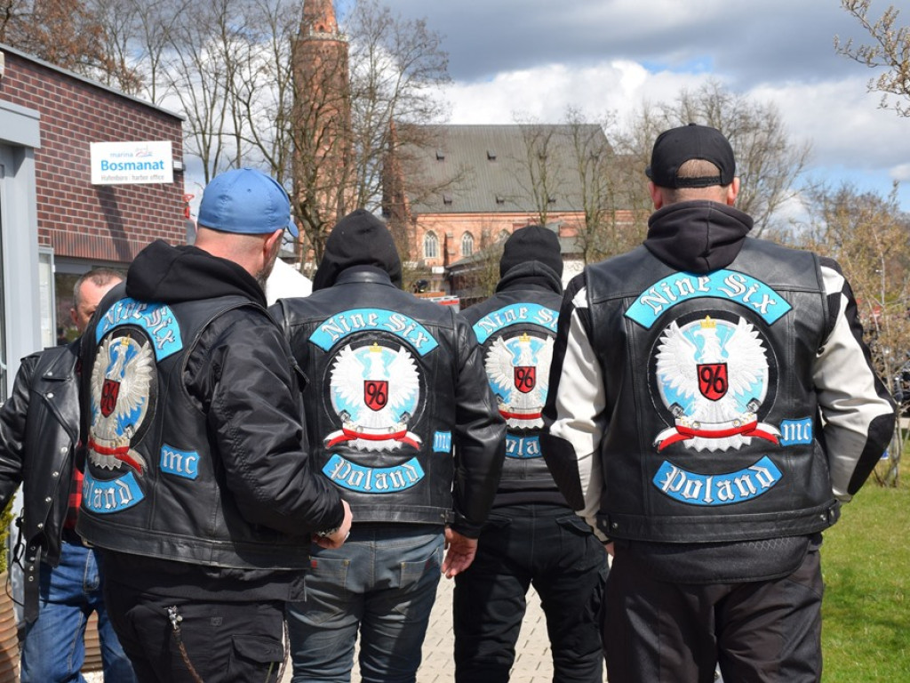 Żeby bezpiecznie zacząć sezon motocyklowy na drogach. W Głogowie trwa akcja MOTOkrew [ZDJĘCIA]