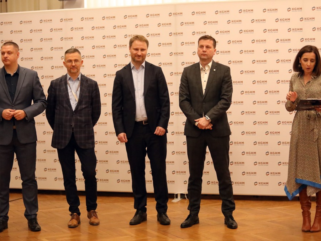 Wirtualna rzeczywistość w KGHM w zakresie szkoleń BHP [ZDJĘCIA]