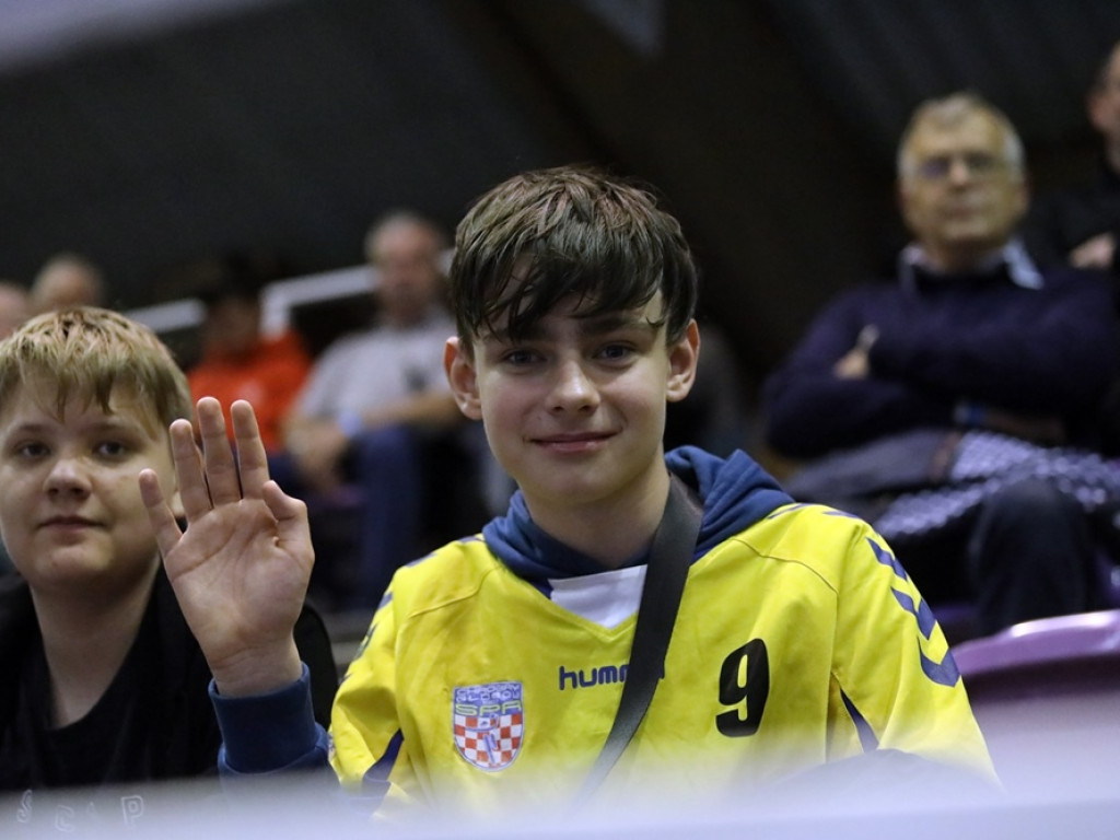 Świetny Stachera! W derbach Chrobry pokonuje Zagłębie [ZDJĘCIA]
