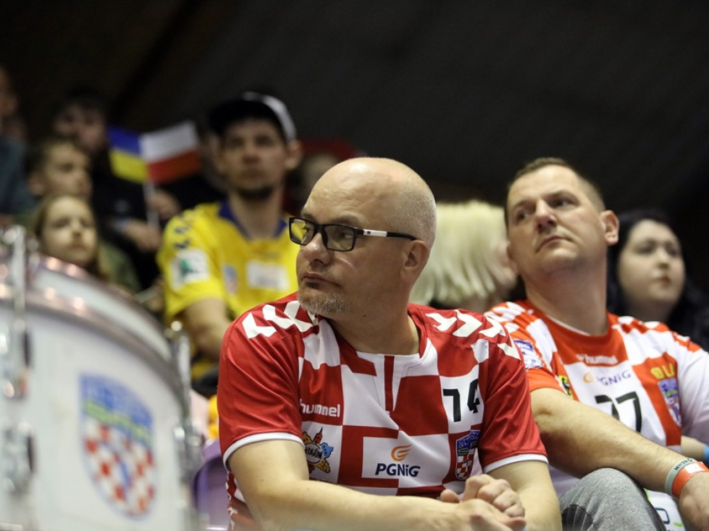 Świetny Stachera! W derbach Chrobry pokonuje Zagłębie [ZDJĘCIA]