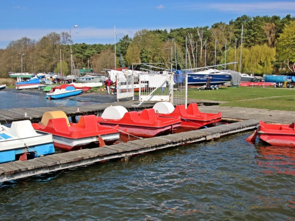 Sławscy żeglarze przygotowują się do majowego weekendu [ZDJĘCIA]