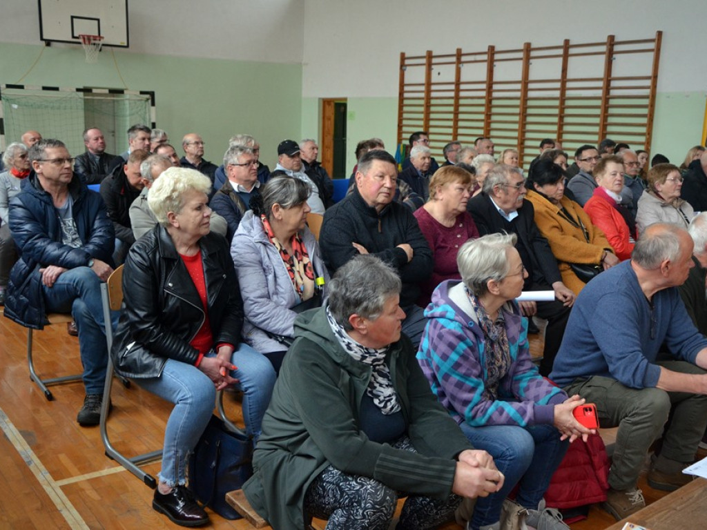 Mieszkańcy Serbów walczą o to, by obwodnica była dla nich mniej uciążliwa [ZDJĘCIA]