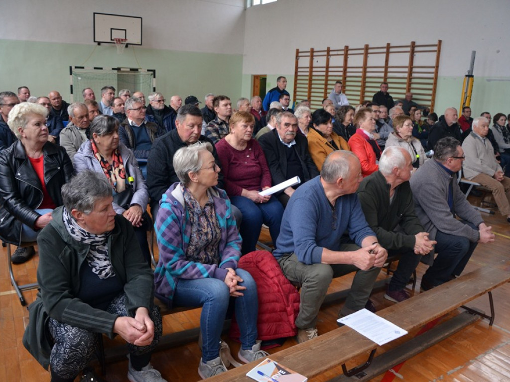 Mieszkańcy Serbów walczą o to, by obwodnica była dla nich mniej uciążliwa [ZDJĘCIA]