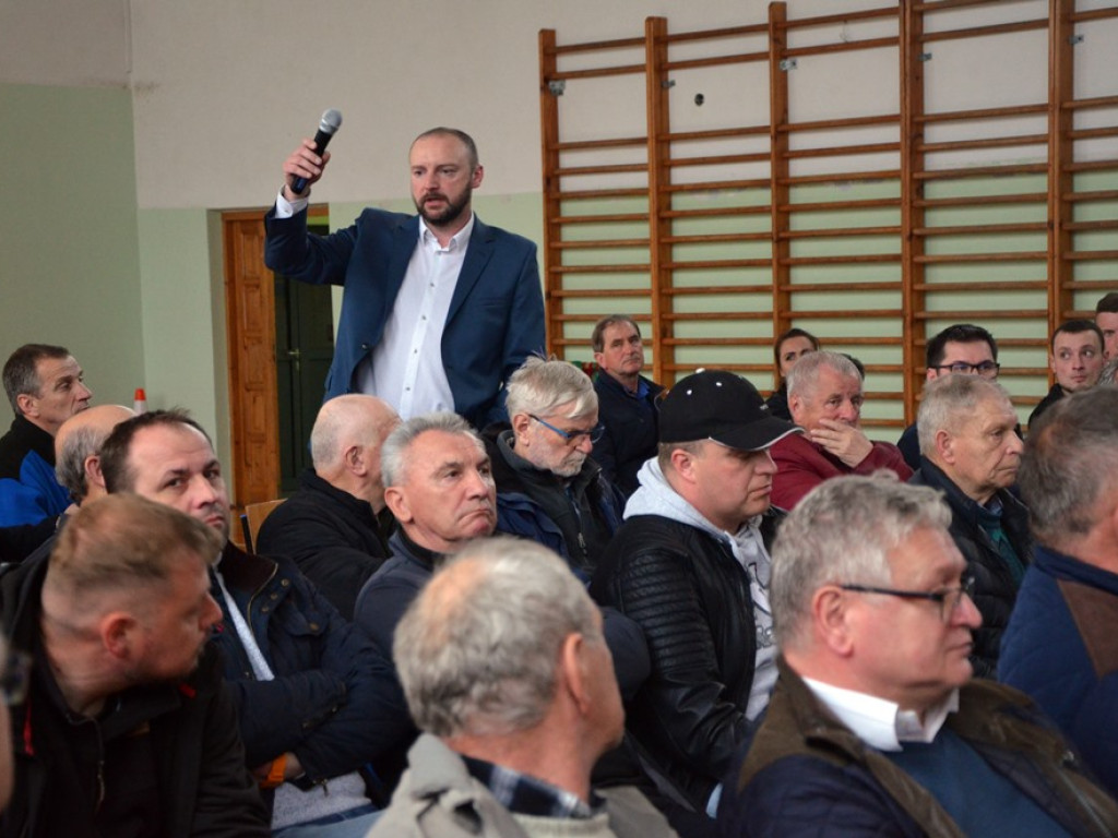 Mieszkańcy Serbów walczą o to, by obwodnica była dla nich mniej uciążliwa [ZDJĘCIA]