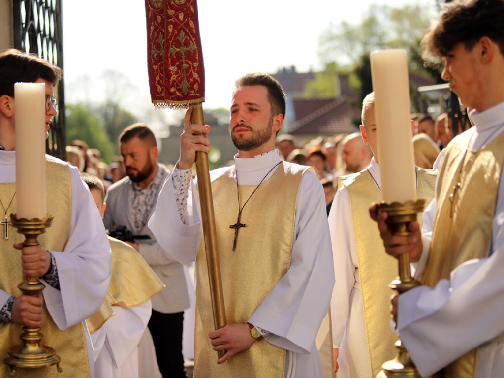 Pierwsza Komunia Święta w parafii Bożego Ciała w Głogowie [ZDJĘCIA]