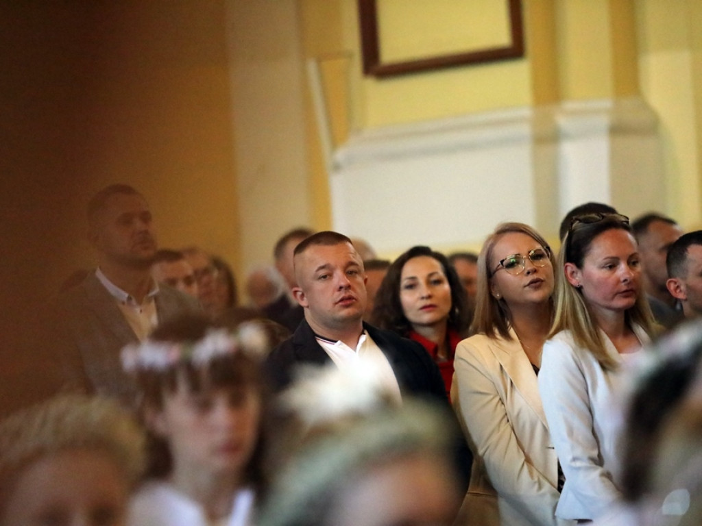Pierwsza Komunia Święta w parafii Bożego Ciała w Głogowie [ZDJĘCIA]