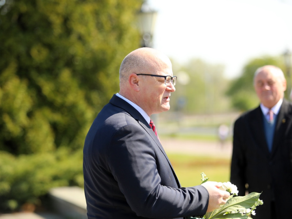 Nowa Lewica uczciła 1 maja. Borecki: Święto Pracy nie jest komunistycznym [ZDJĘCIA]