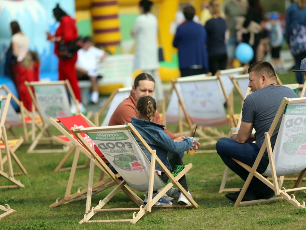 Tłumy na Festiwalu Smaków Świata. Trzeba było dowozić przedwojennego piwa z Głogowa [ZDJĘCIA]