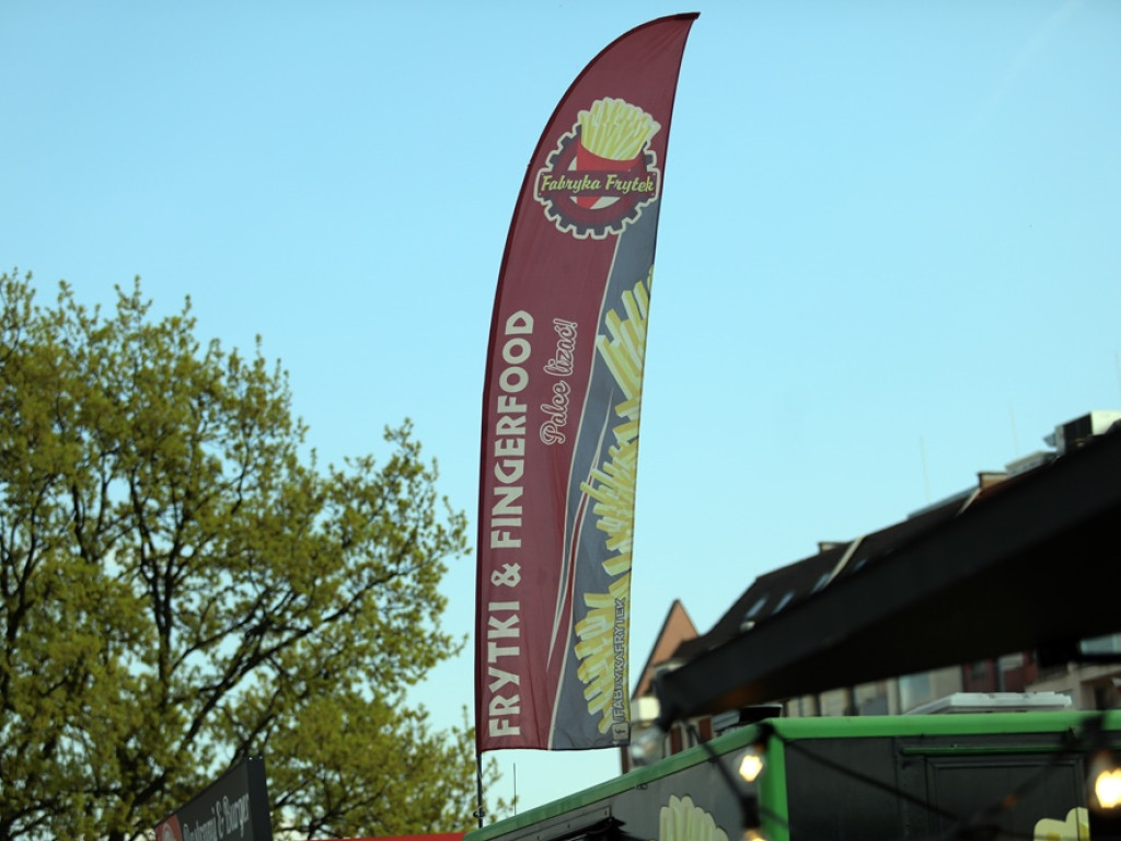 Tłumy na Festiwalu Smaków Świata. Trzeba było dowozić przedwojennego piwa z Głogowa [ZDJĘCIA]