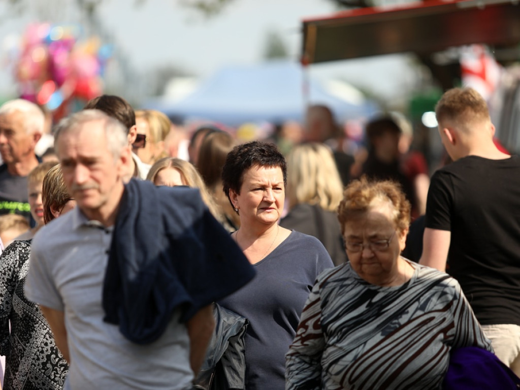 Tłumy na Festiwalu Smaków Świata. Trzeba było dowozić przedwojennego piwa z Głogowa [ZDJĘCIA]