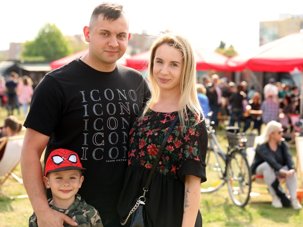 Na bulwarze są całe rodziny. Tak się bawimy ostatniego dnia tej majówki [ZDJĘCIA]