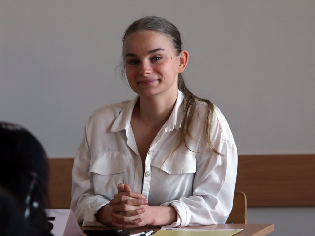 Matematyka? Stres był... maturzyści Ekonomika mają nadzieję, że jednak będzie dobrze [ZDJĘCIA]