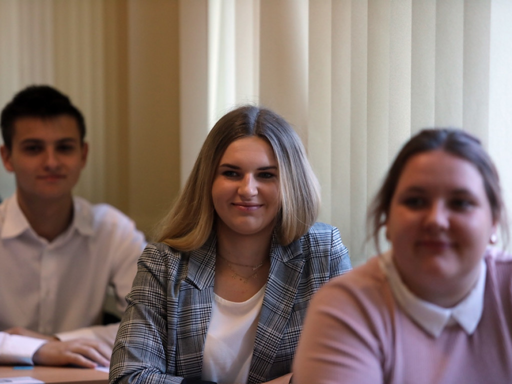 Matematyka? Stres był... maturzyści Ekonomika mają nadzieję, że jednak będzie dobrze [ZDJĘCIA]