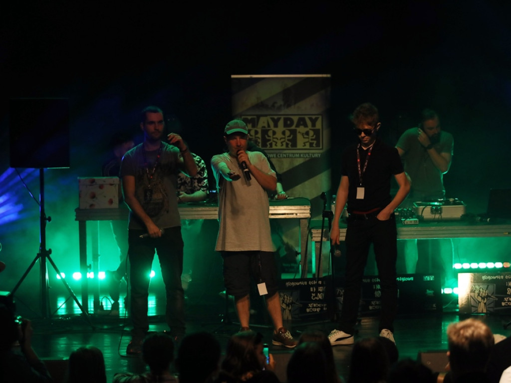Wielka bitwa na rymy! Rapowali na scenie klubu Mayday [ZDJĘCIA]